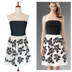 White‎ House Black Market Black Ivory Rose Floral Strapless Fit Flare Dress Sz 0